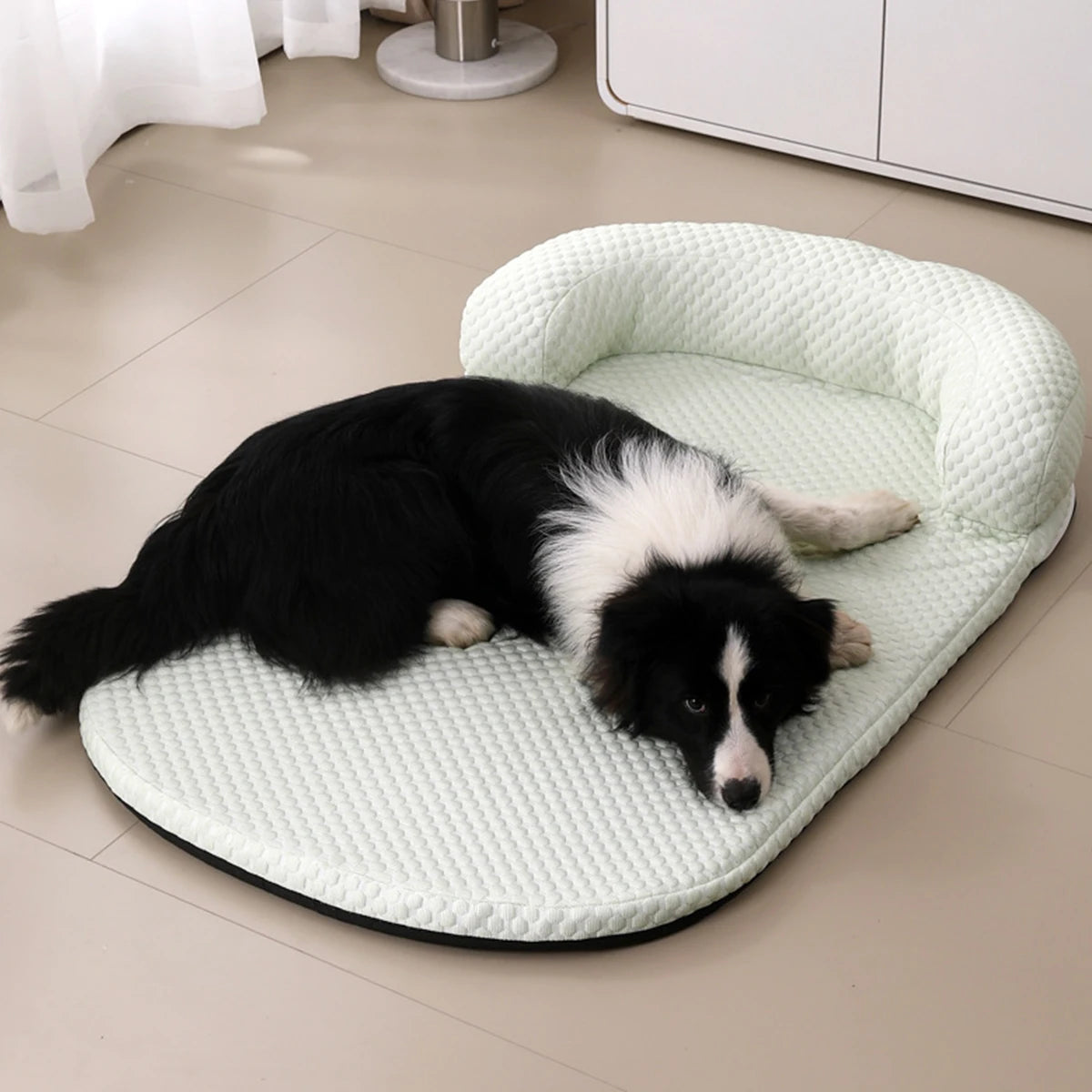 Breathable Cooling Dog & Cat Bed – Ice Silk Summer Cushion