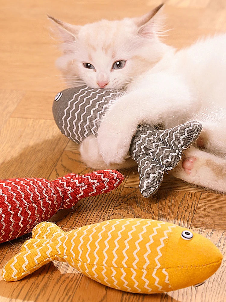 Catnip Fish Toy – Fun Sackcloth Cat Gnaw Toy